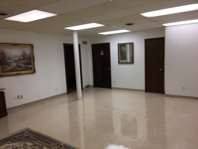 102 E Schoolhouse Rd, Yorkville, IL 60560